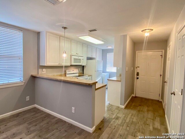 Building Photo - 11815 Vance Jackson Rd