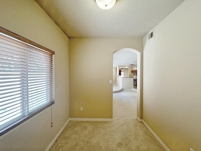 Building Photo - 4319 Summer Hill Ln NW