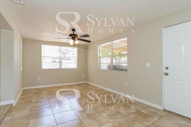 Building Photo - Come view this charming home