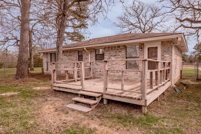 Building Photo - 4 Barre Ln