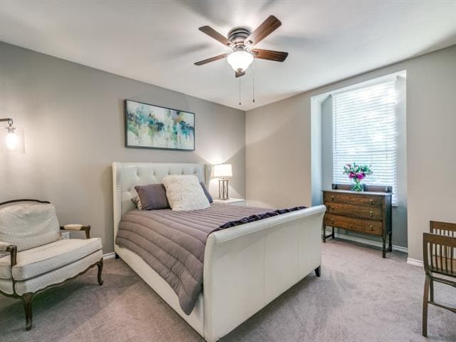 Building Photo - 10805 Stone Canyon Rd