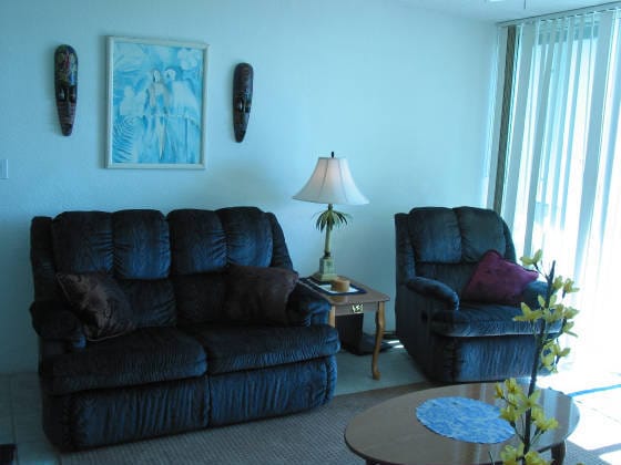 Building Photo - 3655 Seaside Dr