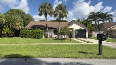 Building Photo - 5325 Havasu Ct