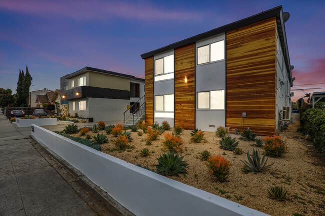 Building Photo - 1358 W. 36th St.