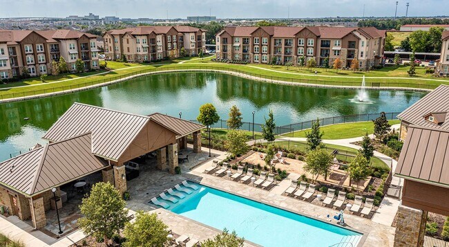 Building Photo - 1700 Katy Fort Bend Rd