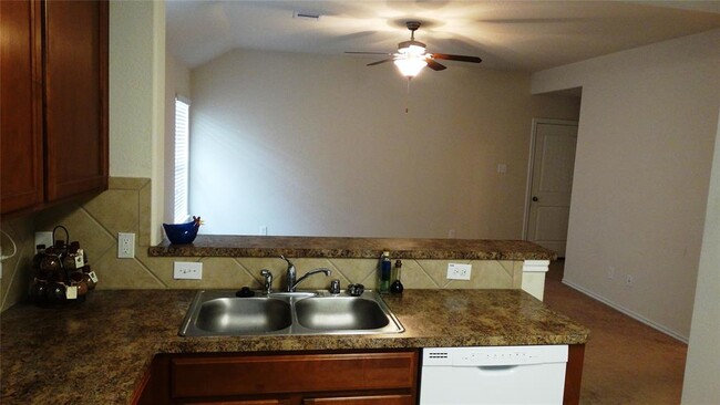 Building Photo - 1404 Natural Pine Trail
