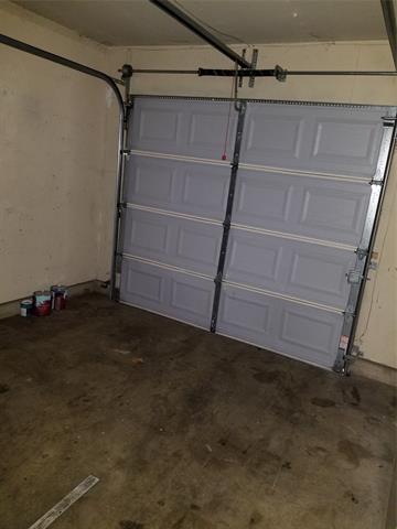 Building Photo - 7216 NE Loop 820