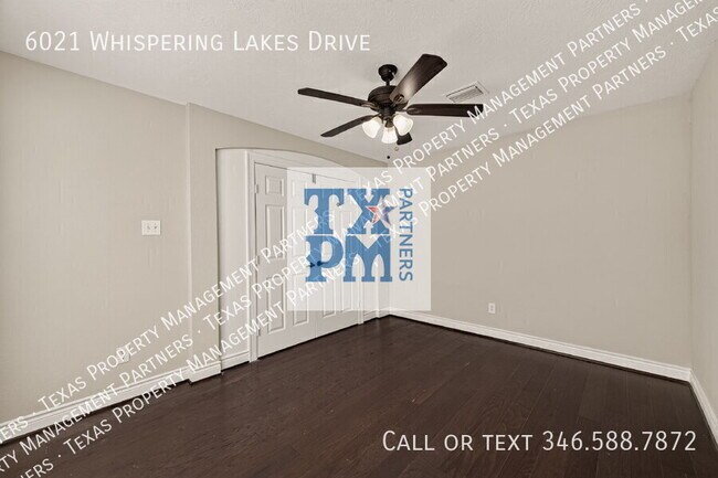 Building Photo - 6021 Whispering Lakes Dr