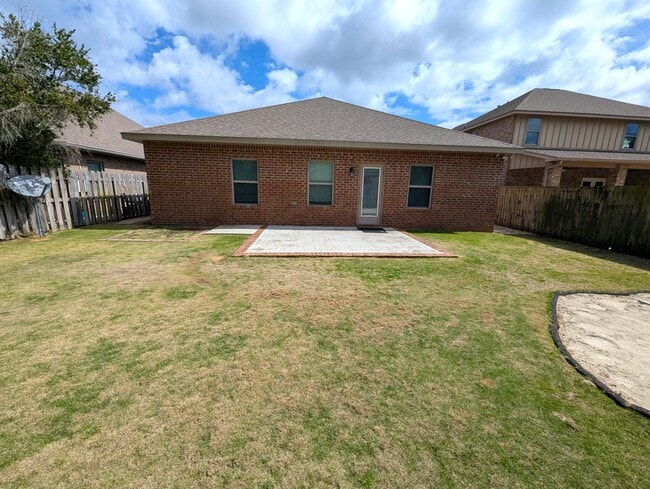 Building Photo - 1759 Brantley Dr