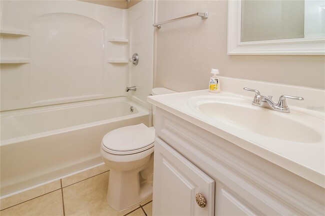 Building Photo - 865 Rich Dr