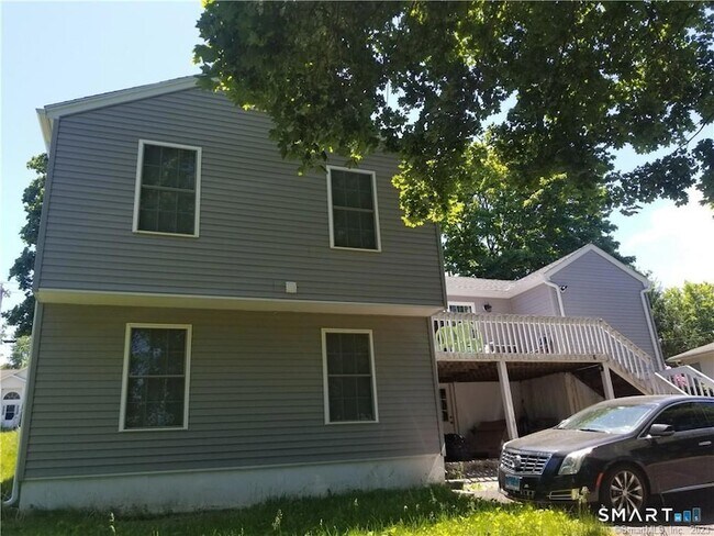 Building Photo - 994 Bunker Hill Ave