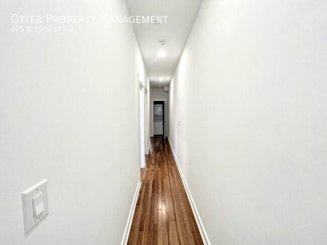 Building Photo - 675 N 39th St