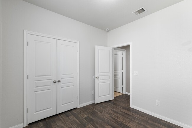 Building Photo - 835 Coffee Mill Creek Ln