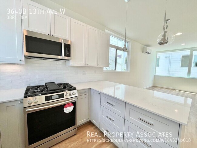 Building Photo - 3640 13th Ave W