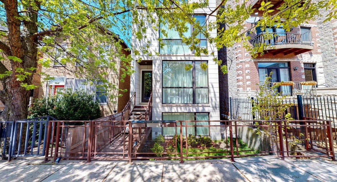 Building Photo - 1534 W Cortez St