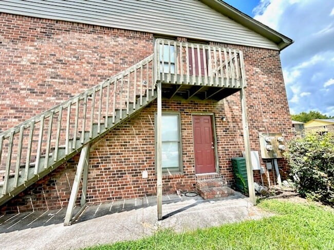 Building Photo - 4425 Torrance Dr NW