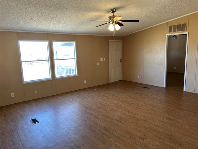 Building Photo - 102 Sunny Brook Ct