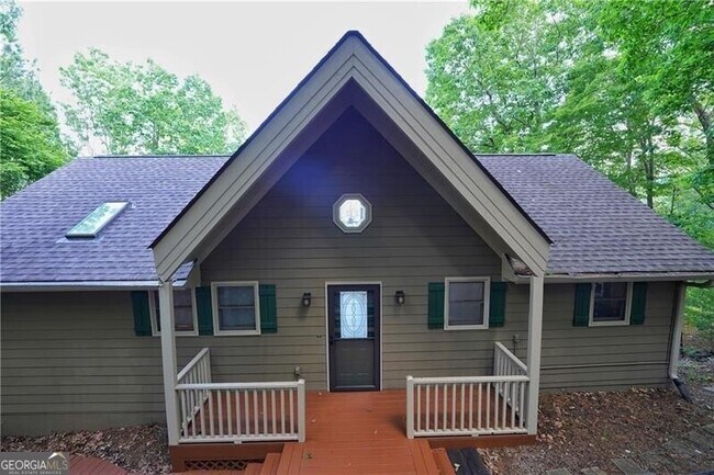 Building Photo - 127 Columbine Dr