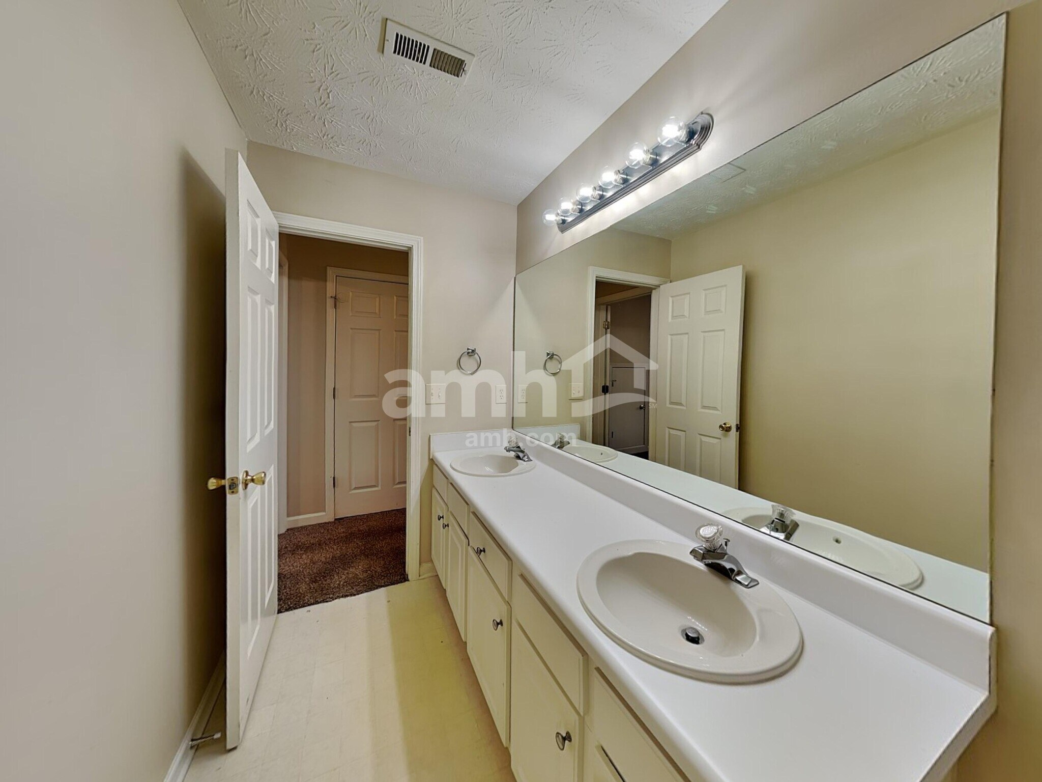 Building Photo - 3114 Golfe Links Ct