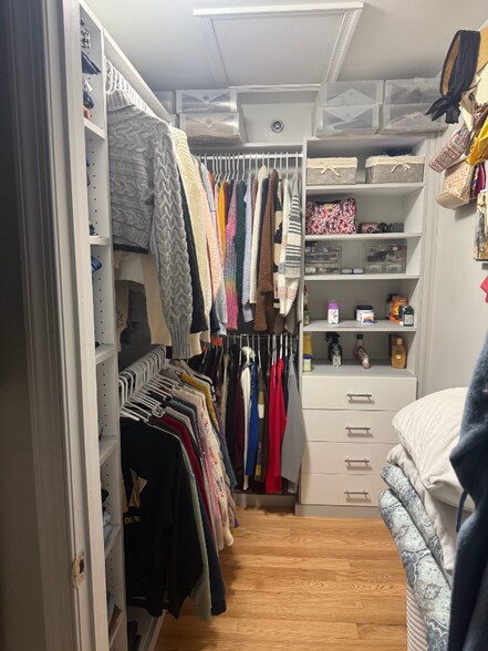 Building Photo - 278 Windmill Ct