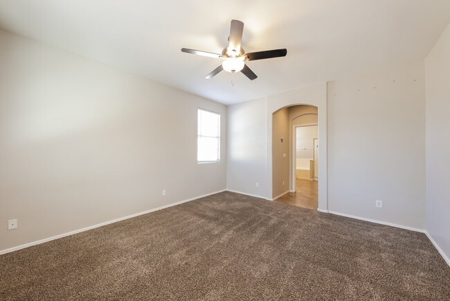 Building Photo - 26934 N 175th Ln