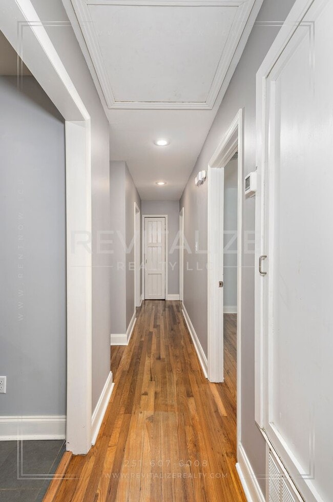 Building Photo - Desirable 3 Bed 1 Bath Ranch Style Home in Parkview Estates