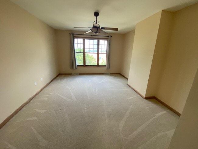 Building Photo - 2171 Norhardt Dr