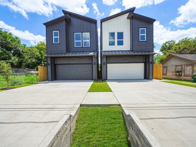 Building Photo - 3548 Seabrook St