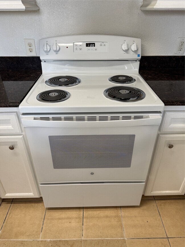 Building Photo - 3002 Market St