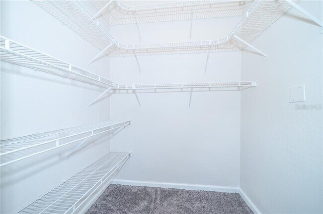 Building Photo - 7135 Yacht Basin Ave