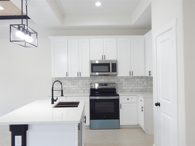 Building Photo - 16971 W Juneau St