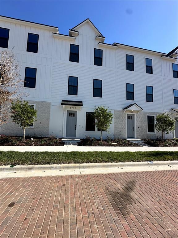 Building Photo - 5783 Citrus Pk Dr