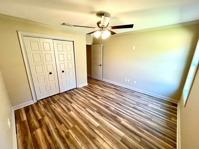 Building Photo - 5171 Abbott Cir