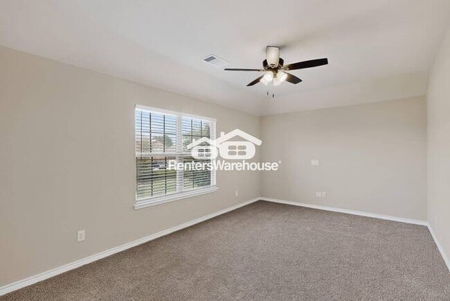 Building Photo - Little Elm Gem - Completely Renovated and ...