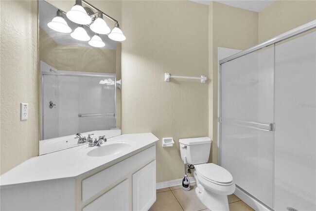 Building Photo - 8304 Portofino Dr