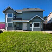 Building Photo - 2179 Beebee St