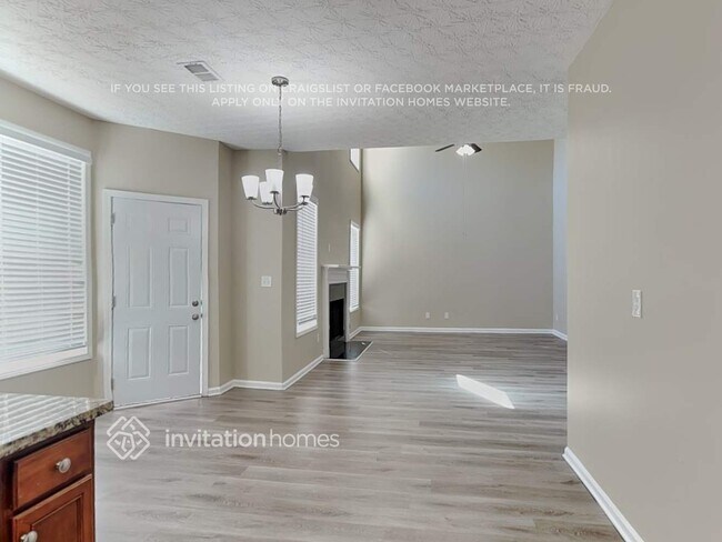 Building Photo - 110 Parkway Dr