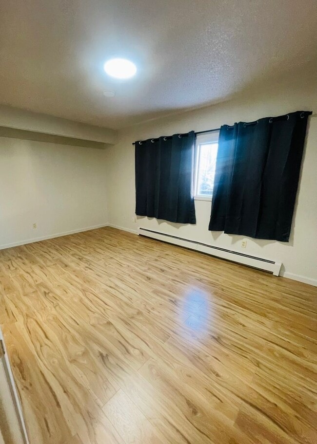 Building Photo - 2718 Lee St