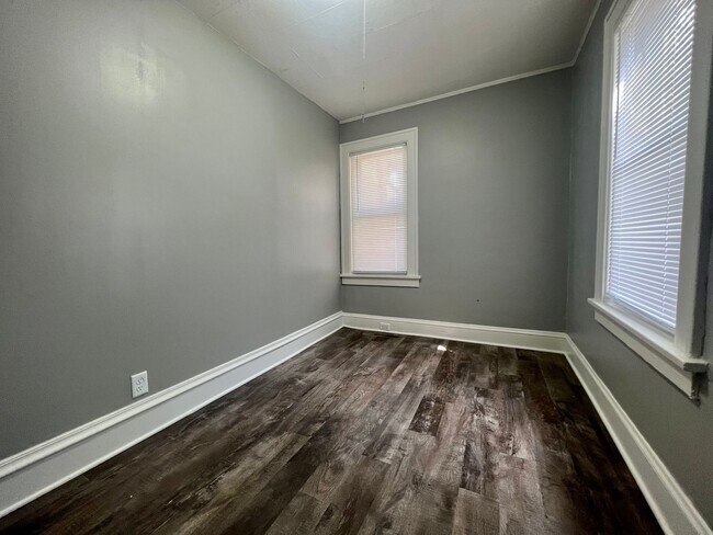 Building Photo - 1314 N Morgan Ave