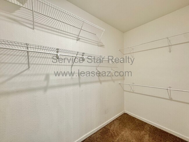 Building Photo - 13536 W Canyon Creek Dr