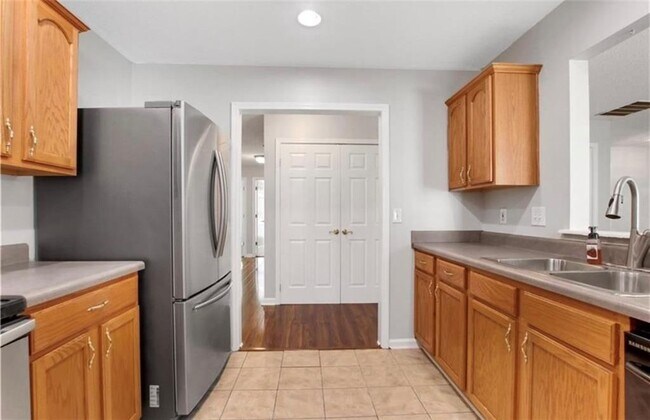 Building Photo - 2850 Amerson Tr