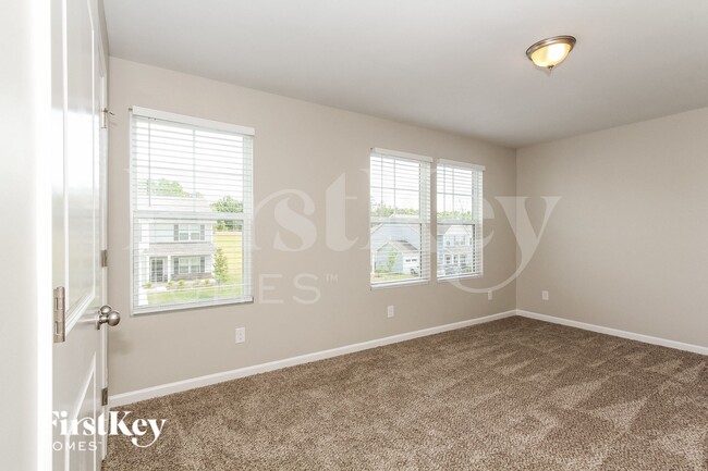 Building Photo - 505 Contentment Dr