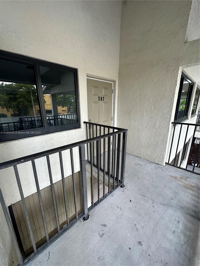 Building Photo - 3100 NW 46th St