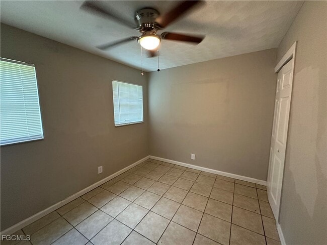 Building Photo - 2210 Cantor Ln