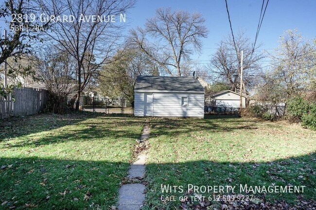 Building Photo - 2819 N Girard Ave