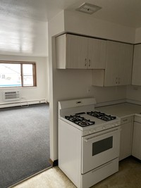 Building Photo - 1122 N 32nd Ave