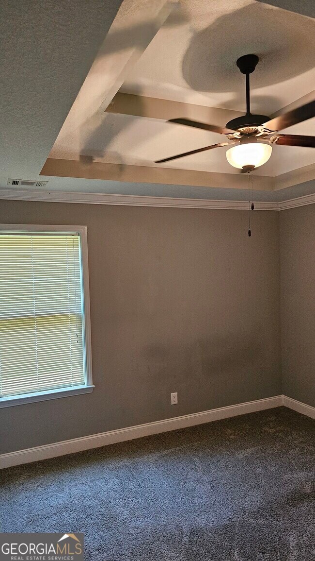 Building Photo - 304 Durgin Drive