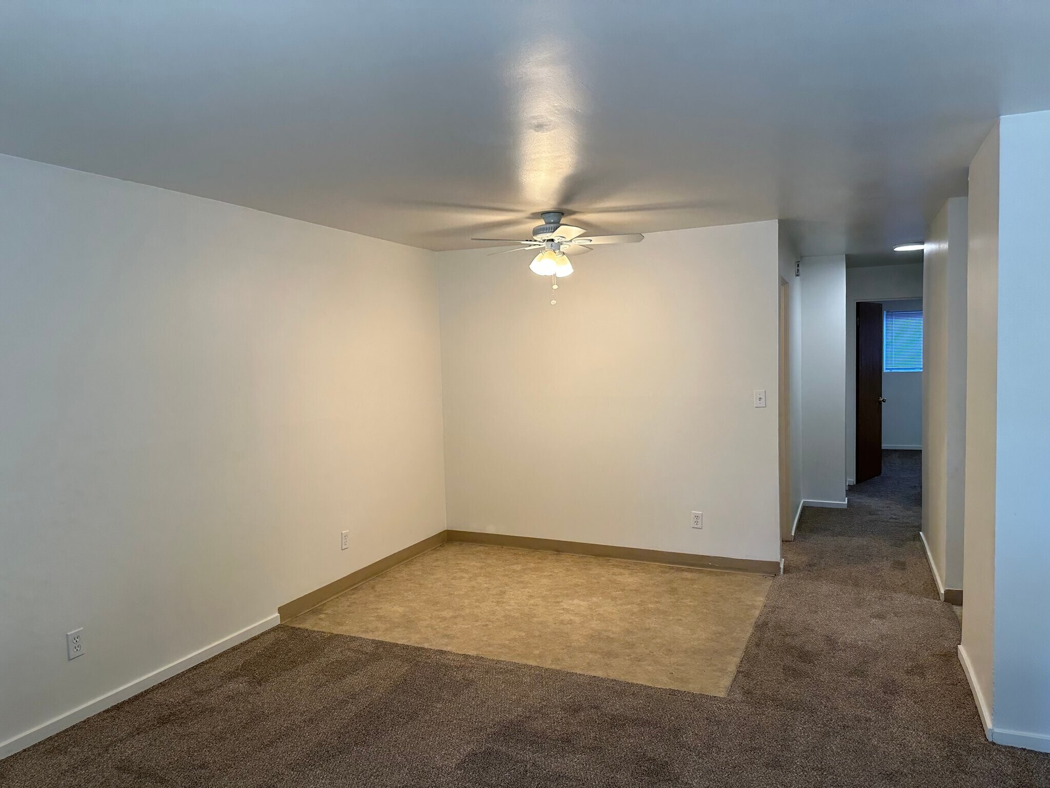 Building Photo - 14421 8th Ave SW