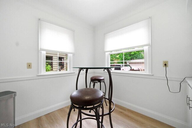 Building Photo - Beautiful 4-Bedroom Brick Colonial in University Heights