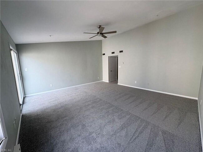 Building Photo - 2356 Bays Edge Ave